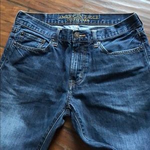 American Eagle Men’s Blue Jeans